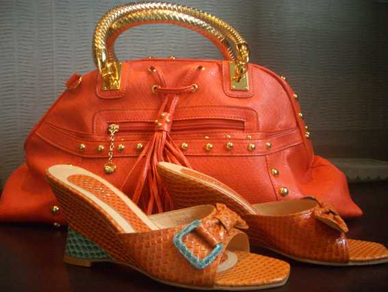 ����� �������