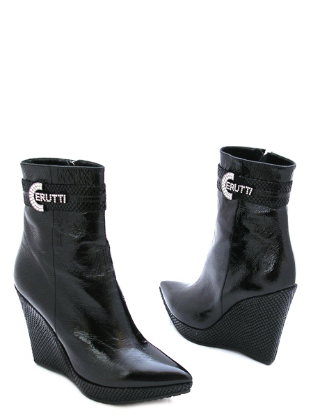 полусапожки на танкетке - интернет