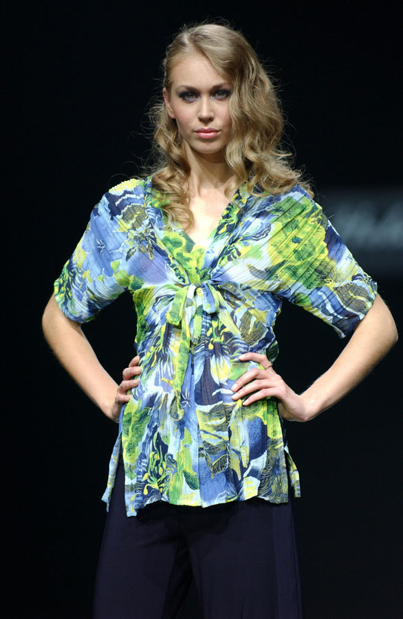 ����� "�����" �� Helena Elange