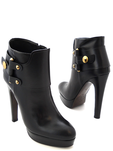 ������ ������� ������������ ��������� � ����� ��������