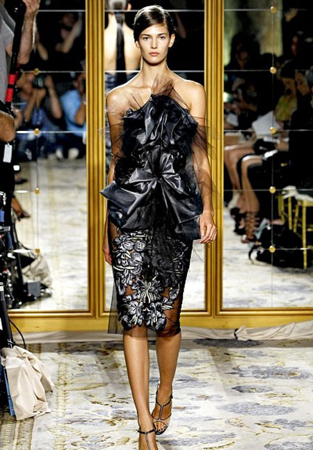     Marchesa   2012