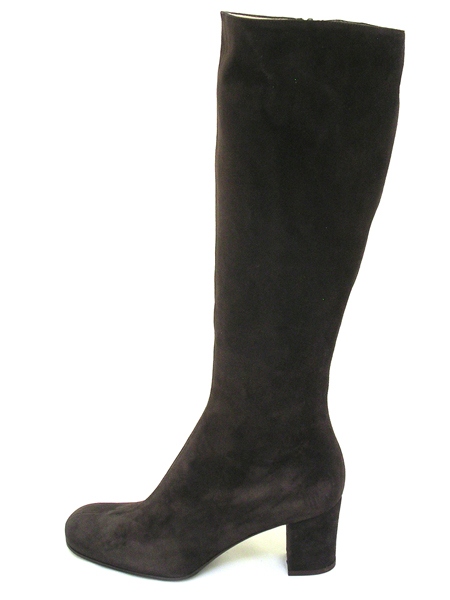 Сапоги - Ботфорты , изготавливаются из высококачественной кожи