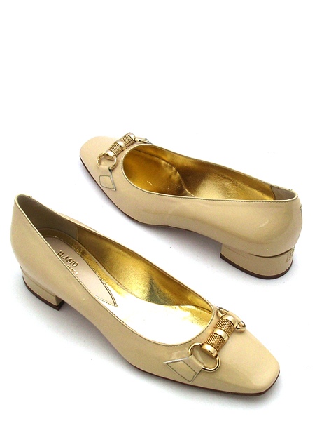 ����� ������� ������� � �������