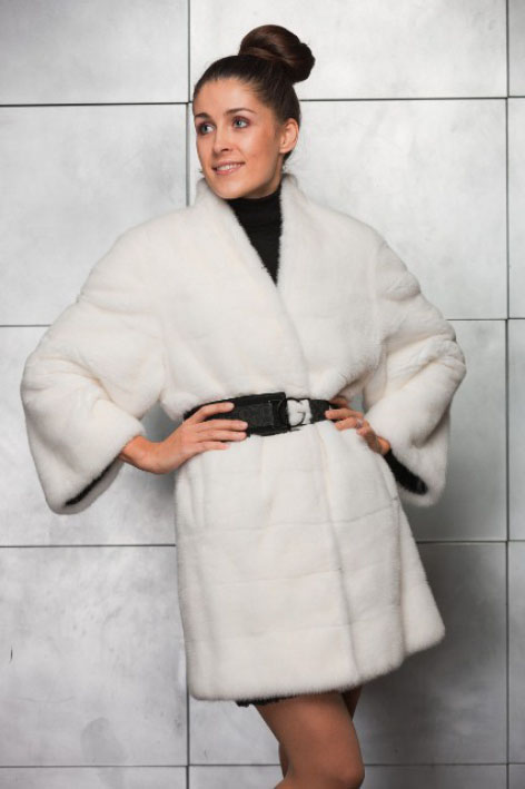   GUY LAROCHE