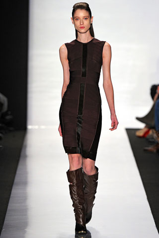 Гламурный бондаж от Herve Leger