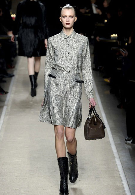     Loewe 2011/2012