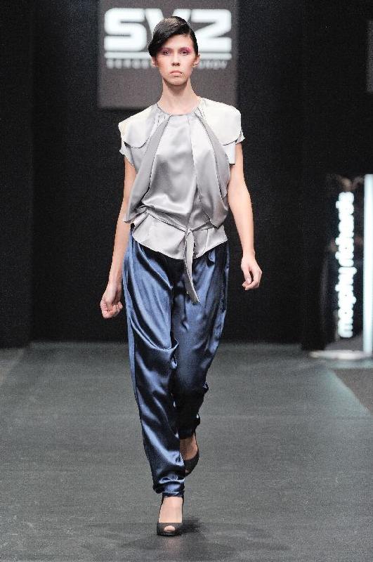 ����� �������� �����